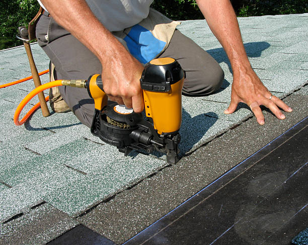 Best Roof Repair Services  in Hesston, KS